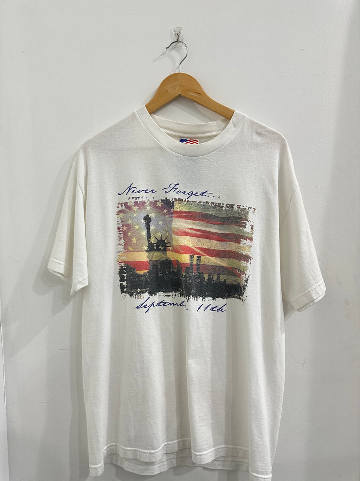 VINTAGE T-SHIRT - USA